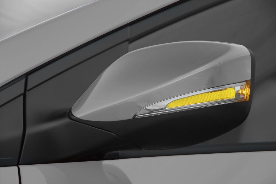 Детали экстерьера Hyundai HB20S Impress 2015 года  (фото 9 из 13)